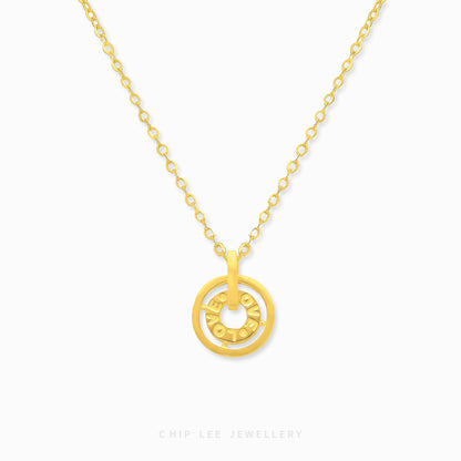 Chip Lee Eternity Love Necklace. Certified 916 Gold (22K) double-heart pendant on an elegant chain. Symbol of eternal love and fine jewellery from Chip Lee SG.