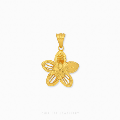 Floral pendant in 999 gold with delicate flower design