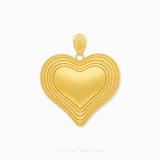 Large Chunky Textured Heart Pendant Necklace featuring an oversized heart pendant with a detailed textured finish