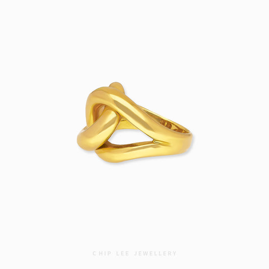 Loop Knot Ring in 916 gold, hallmarked in Singapore for certified purity and authenticity.