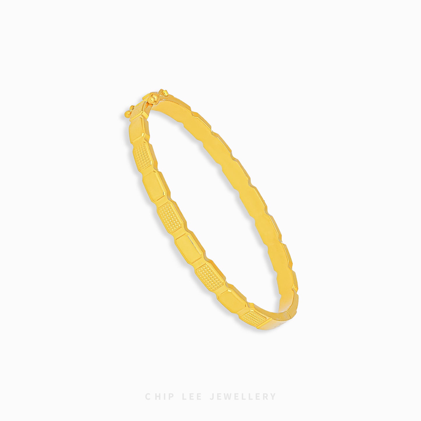 Rectangular Mixed Loop Bangle by Chip Lee Jewellery Singapore, 916/22K gold, alternating rectangular and loop design, modern aesthetics, timeless elegance.