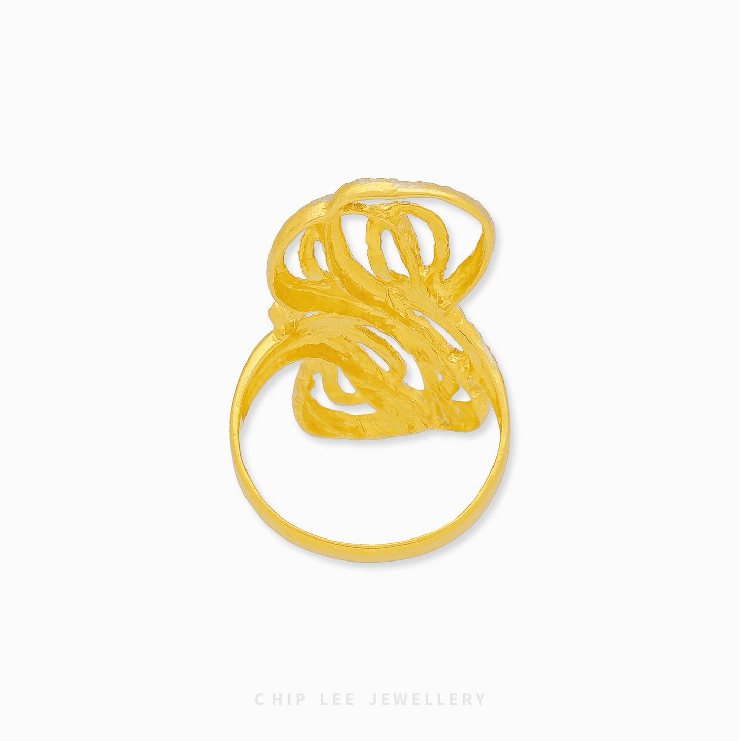 916 Gold Duo Tone Ribbon Weave Ring by Chip Lee Jewellery Singapore. Intertwining two-tone ribbons symbolizing unity, harmony, and eternal love.