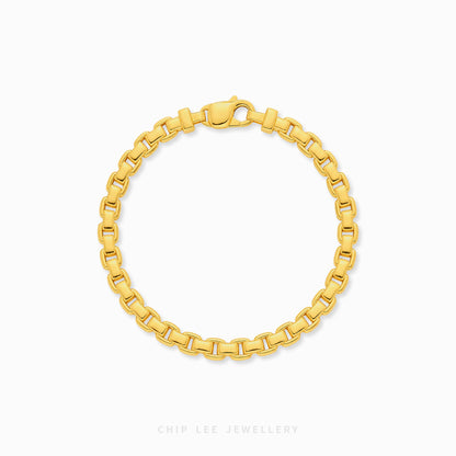 Luxury gold round box link bracelet featuring polished interlocking links with a sleek minimalist statement design.