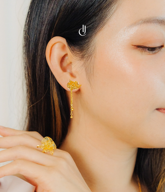 999 | 24K Gold Flora Earring