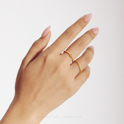 Intertwined Ring