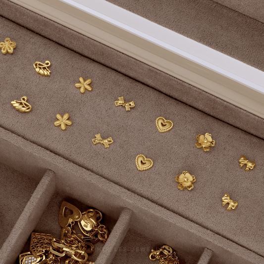 Swan Stud Earrings