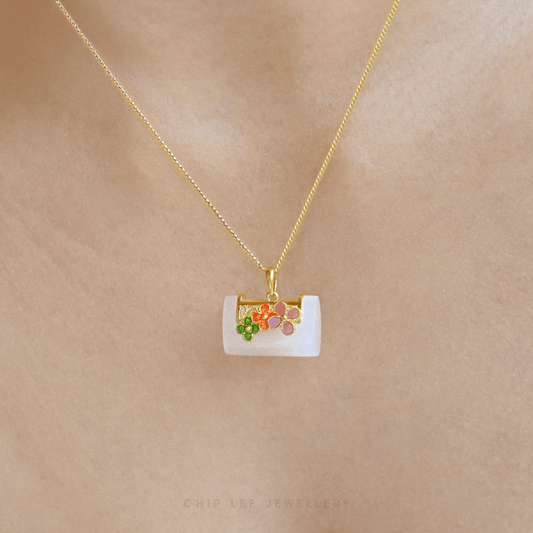 999 Pure Gold Floral Lock He Tian Jade Pendant