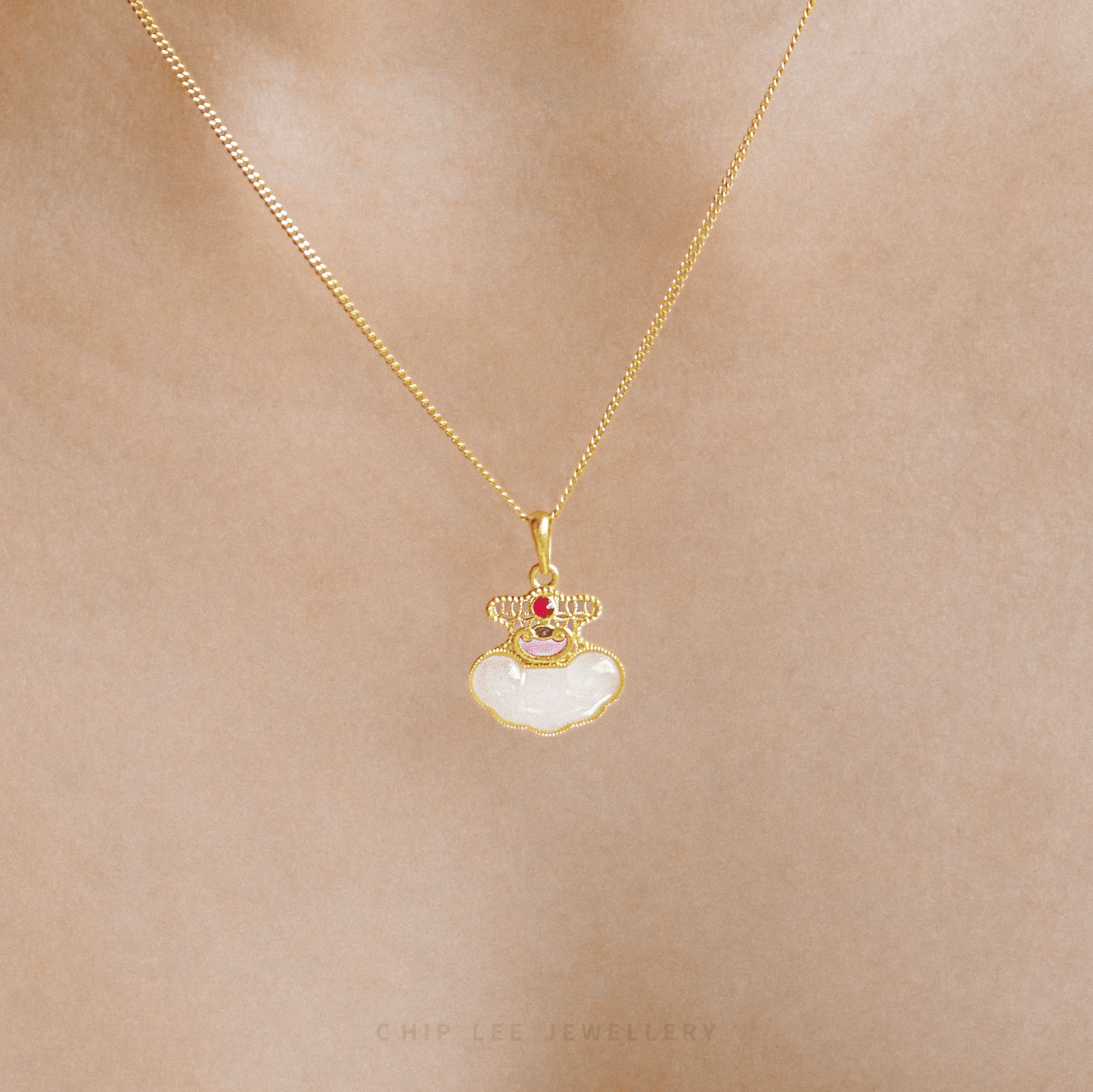 999 Pure Gold Dainty Cloud He Tian Jade Pendant