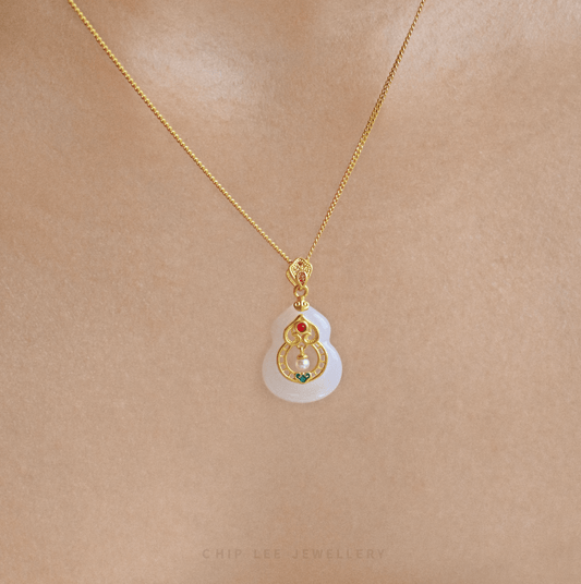 999 Pure Gold Classic Hu Lu (葫芦) Gourd He Tian Jade Pendant