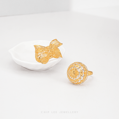 Eternal Ribbon Ring