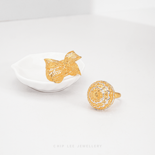 Eternal Ribbon Ring
