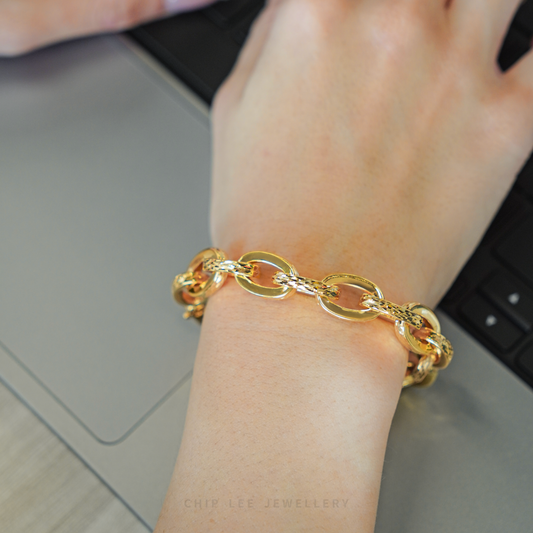 Classic Oval Link Chain Bracelet