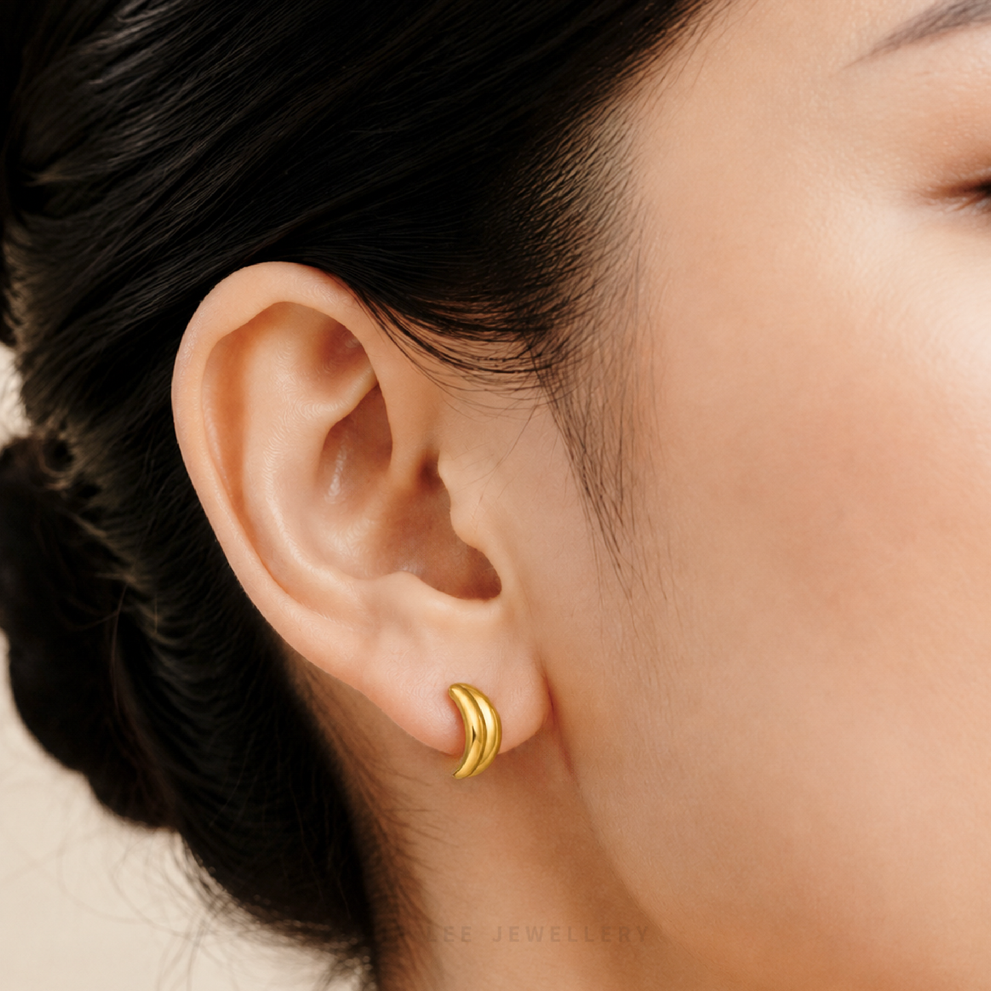 999 Pure Gold Ridge Curve Earrings