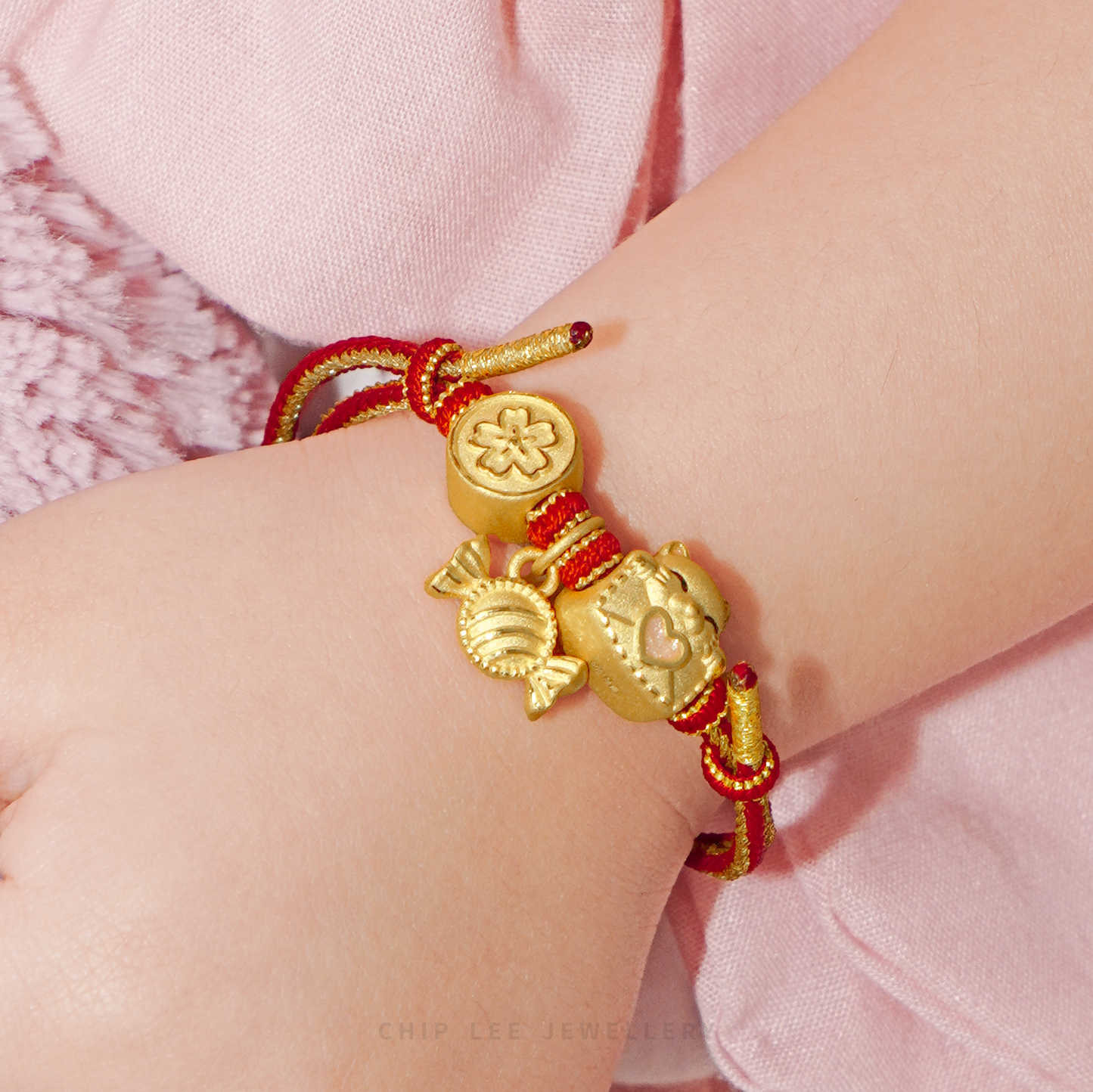 999 Pure Gold Love Messenger Cat Gold Charm