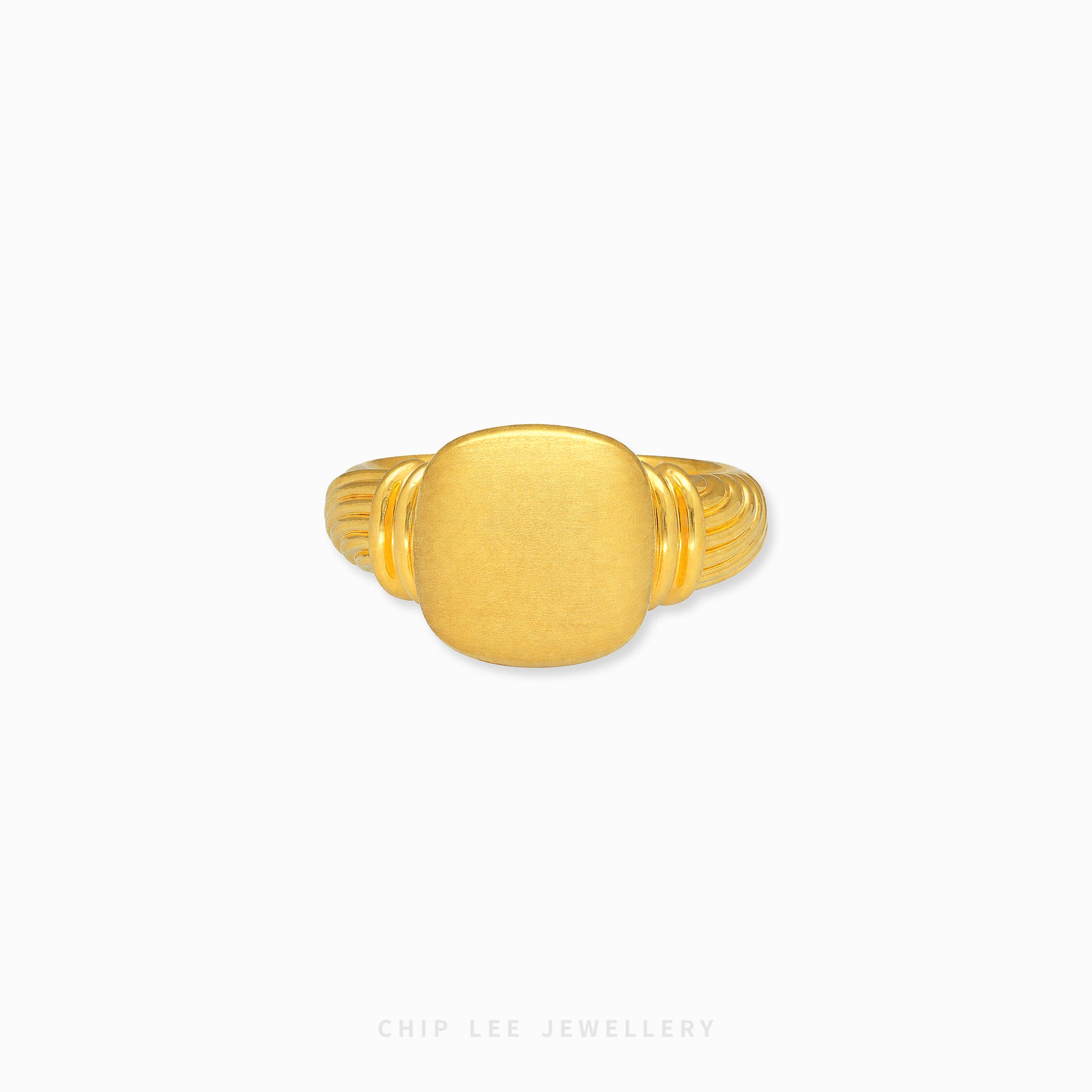 Square signet ring in polished gold minimalist design