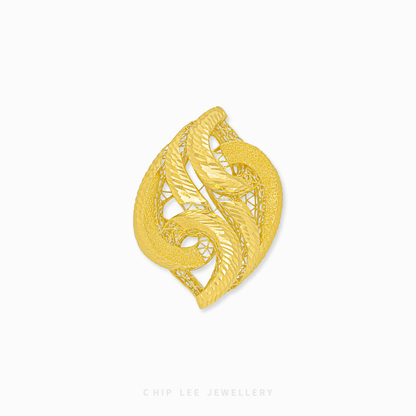 Bold 916 gold Statement Dewdrop Ring from Chip Lee Jewellery Singapore.