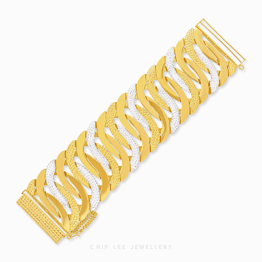 Statement Interlocking Duo Tone Links Gold Bracelet in 916 gold, interlocking dual-tone links