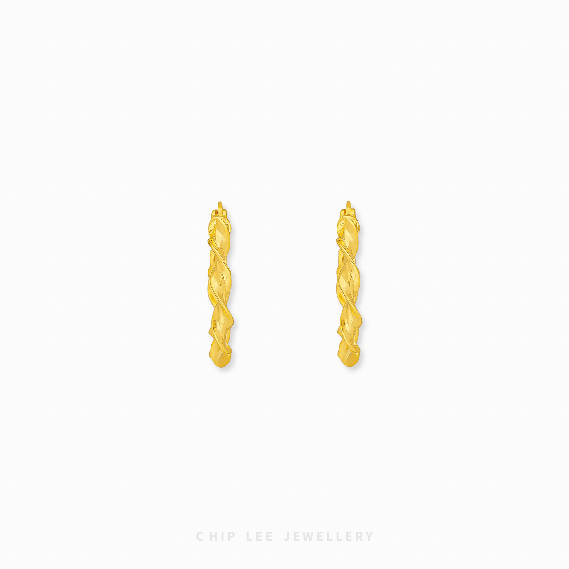 Chip Lee Jewellery Singapore Twisted Hoop Earrings 916 Gold for women. Textured gold hoops online. Modern, elegant, daily wear accessory.