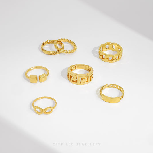 Chunky Roman Ring